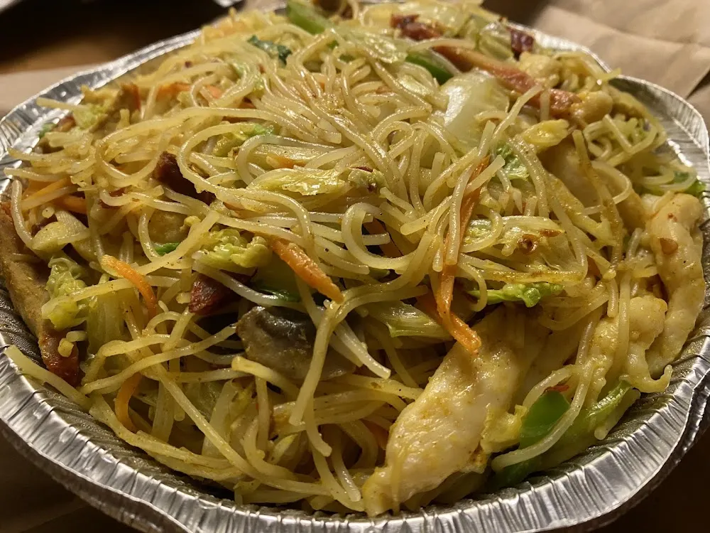 Singapore-Style Noodles